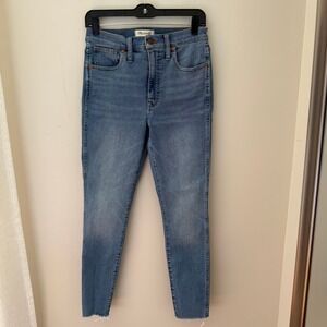 Madewell 10" High Rise Skinny Jeans‎ Size 27 Light Wash Raw Hem Denim